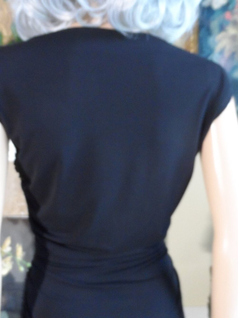 Lanvin Été 2004 Black Silk Rosette Sheath Dress Size FR 40 US 8 - Picture 14 of 16
